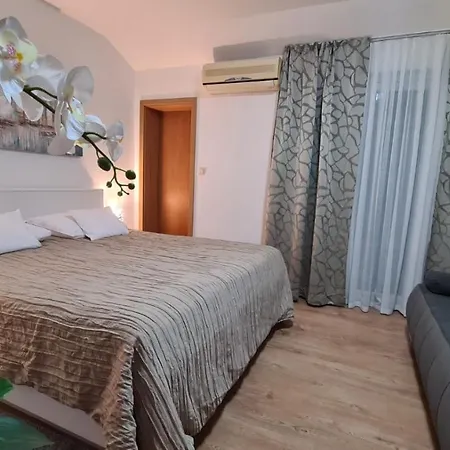 Sobe/rooms Riva 3* Zadar