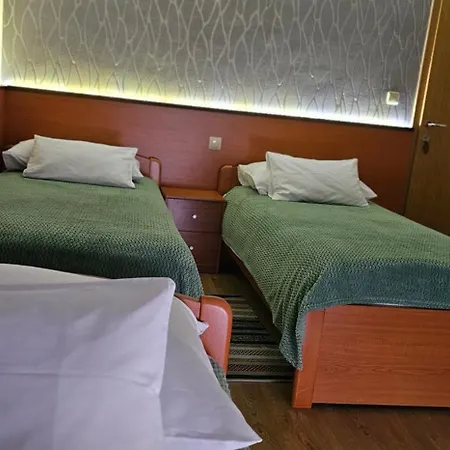 Bed & Breakfast Sobe/rooms Riva 3*