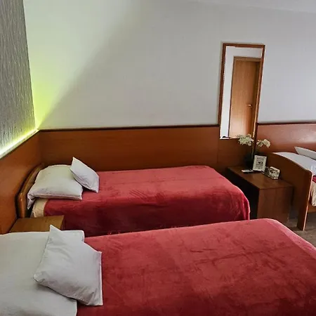 Sobe/rooms Riva 3*