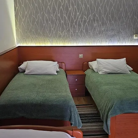 Sobe/rooms Riva Bed & Breakfast 3*
