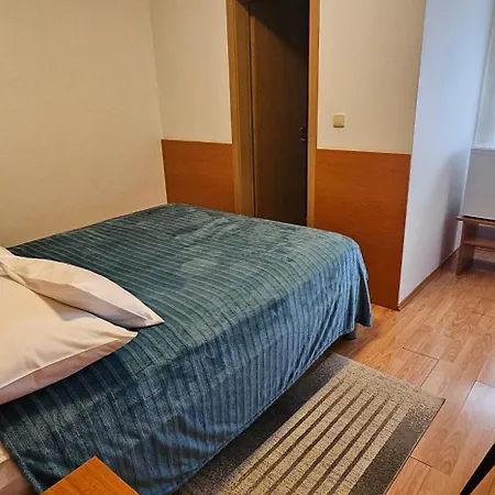 Bed & Breakfast Sobe/rooms Riva Zadar