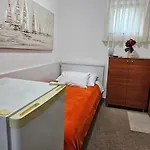 Sobe/rooms Riva Bed & Breakfast