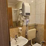 Sobe/rooms Riva Bed & Breakfast Zadar