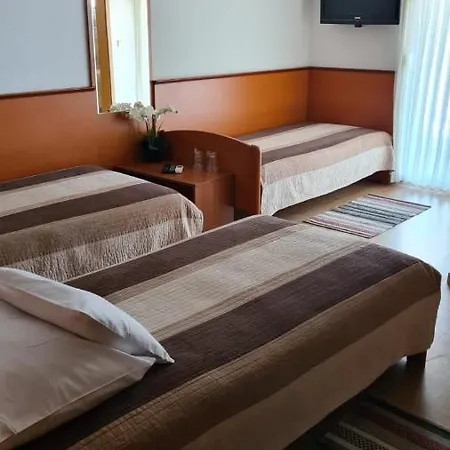 Sobe/rooms Riva 住宿加早餐酒店 3*