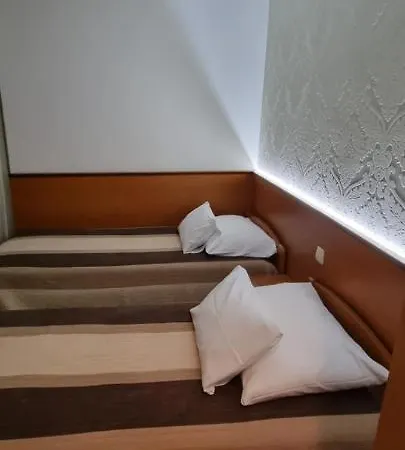 Sobe/rooms Riva Bed & Breakfast Zadar