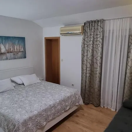 Sobe/rooms Riva 3*