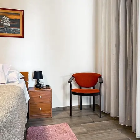 Sobe/rooms Riva