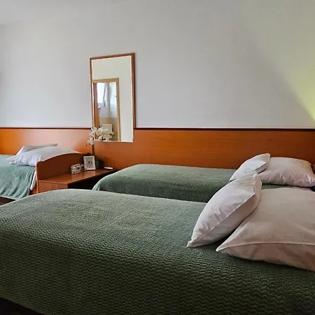 Sobe/rooms Riva Bed and breakfast Zadar
