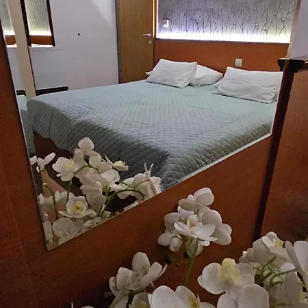 Sobe/rooms Riva Panzió Zára