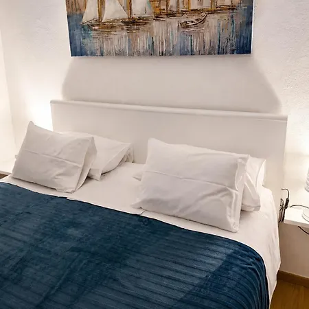Sobe/rooms Riva 3* Zara