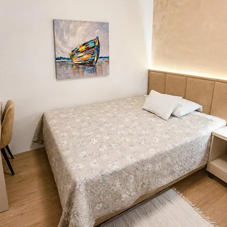 Couette-café Sobe/rooms Riva