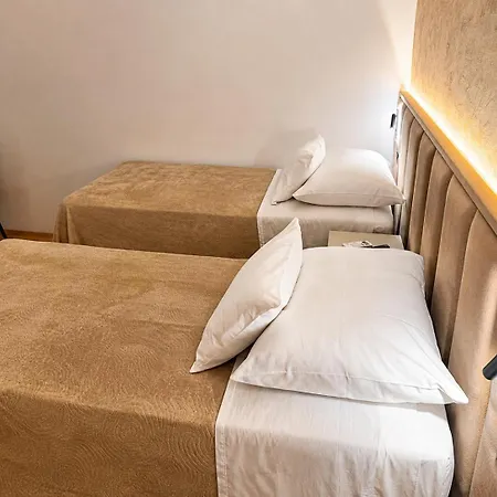 Sobe/rooms Riva Zadar