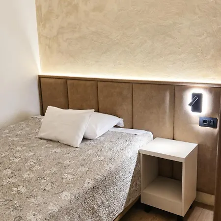 Couette-café Sobe/rooms Riva Zadar