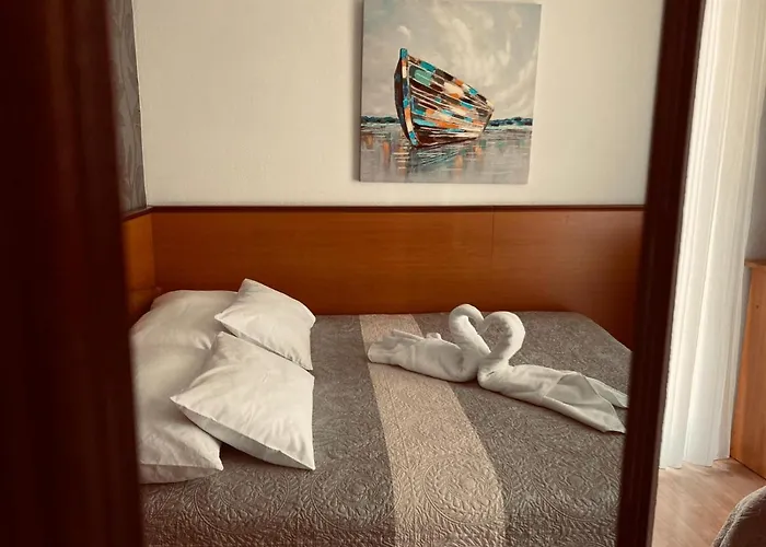 Oda ve Kahvaltı Sobe/rooms Riva