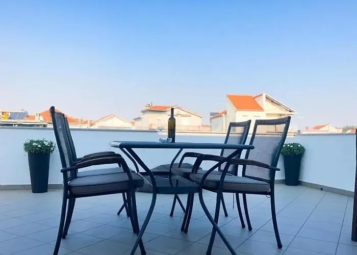 Oda ve Kahvaltı Sobe/rooms Riva 3*