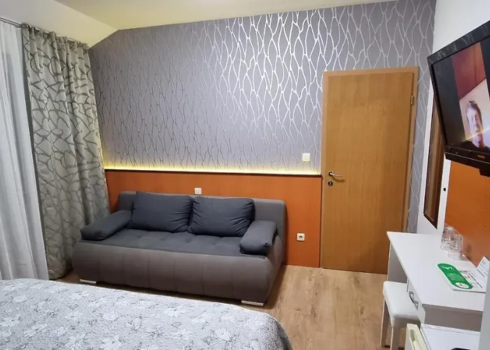 Sobe/rooms Riva 3* Задар