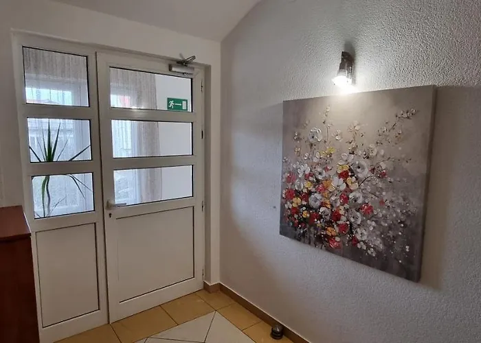 Sobe/rooms Riva Oda ve Kahvaltı