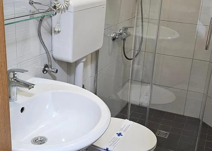 Sobe/rooms Riva Oda ve Kahvaltı 3*