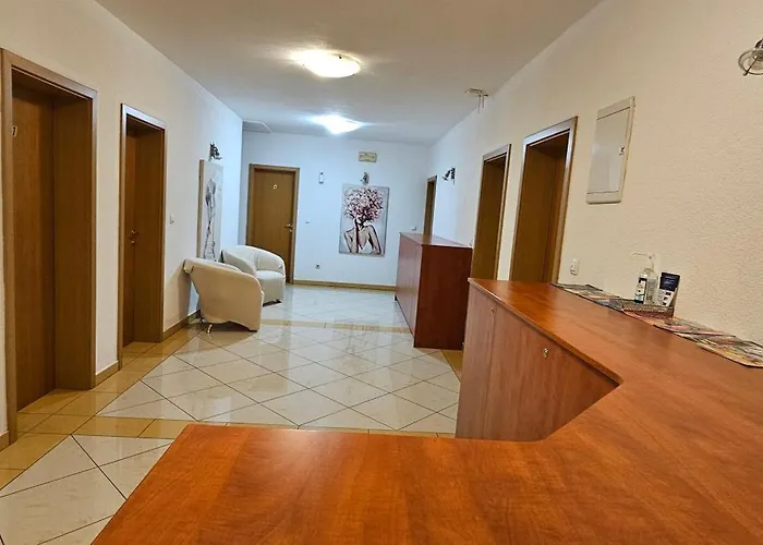 Sobe/rooms Riva Zára